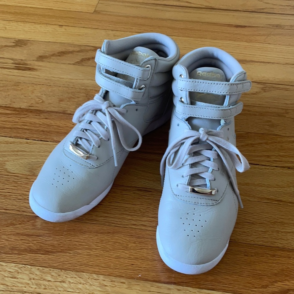 Reebok hi-top retro sneakers